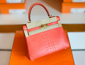 HM KL 25 Crocodile Leather  A5 Bougainvillier Red