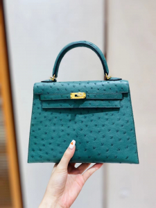 HM kl Ostrich leather