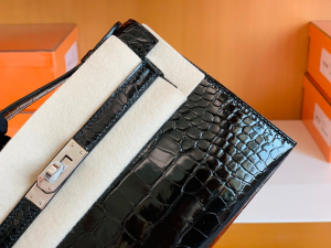 极品现货 Mini KL 一代 kl pochette crocodile 22cm 黑色 美洲 亮面鳄鱼🐊 方块 银扣 Y刻