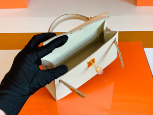 HM mini kl 2 craie 10 color - epsom leather