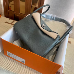 Canada HM Mini Handbag 26cm Clemence cc63 vert amande 杏綠色 金扣