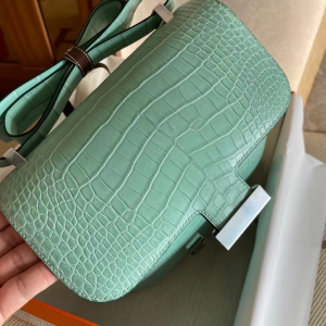 Saudi Arabia HM Constance 24 Matte Alligator Crocodile 6U Peppermint Green
