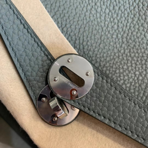 Canada HM Mini Handbag 26cm Clemence cc63 vert amande 杏綠色 金扣