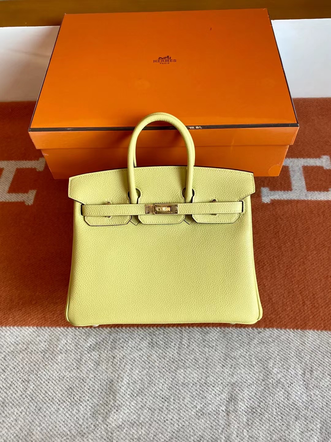 Qatar Doha HM BK 25cm Togo 1Z jaune poussin 小鸡黄 金扣
