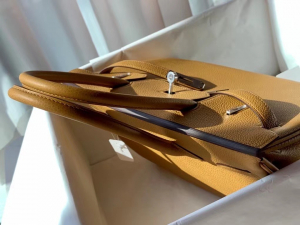 HM Hong Kong VIP一级品： BK 30cm togo皮   4B Biscuit 饼干色🍪/银扣