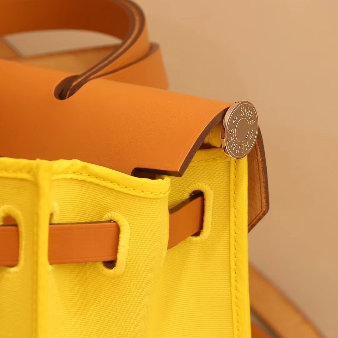 HM Herbag Zip 31手提包 H Berline帆布Hunter牛皮手提包