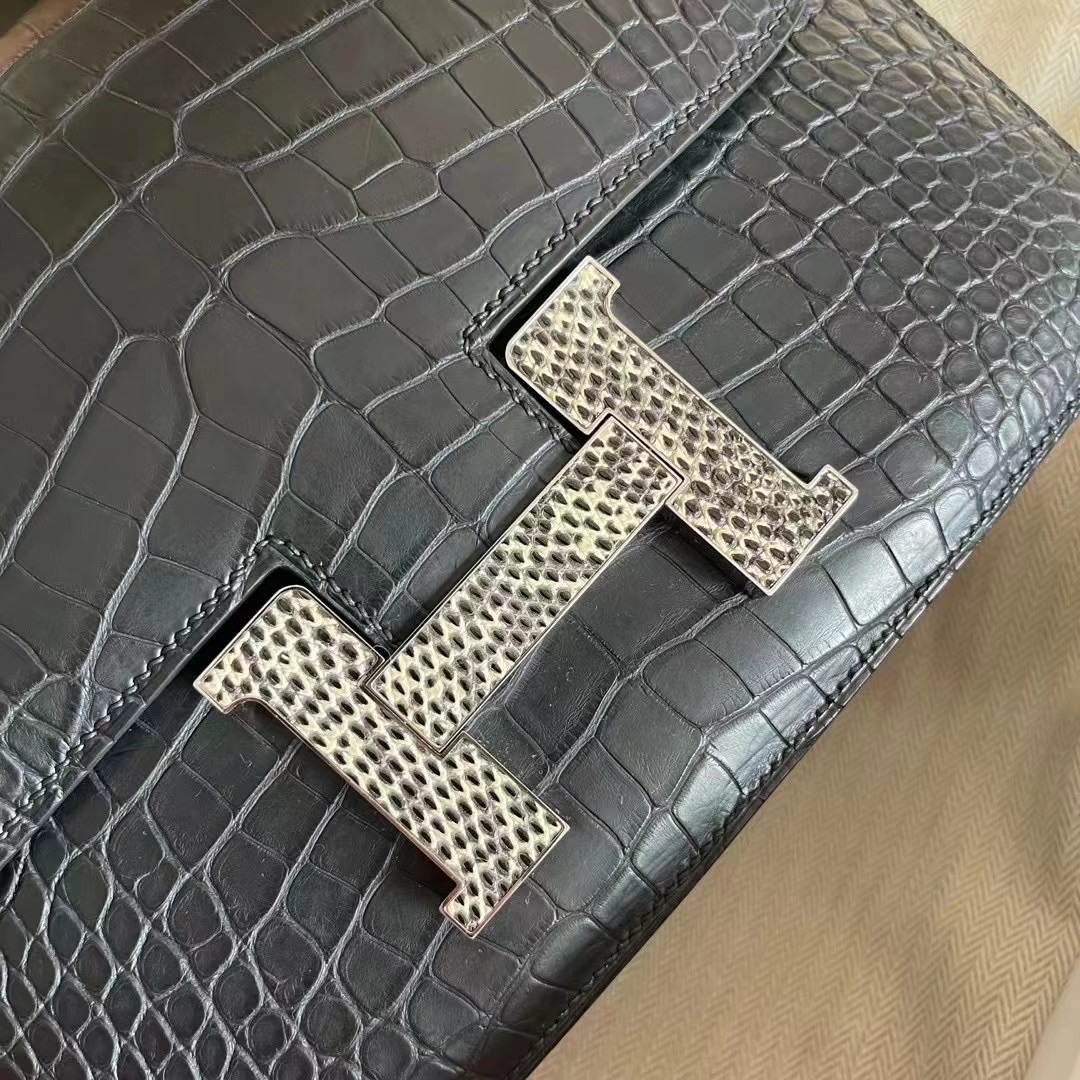 Dubai HM Constance 24cm 89 Noir Matte Alligator Crocodile 配蜥蜴扣