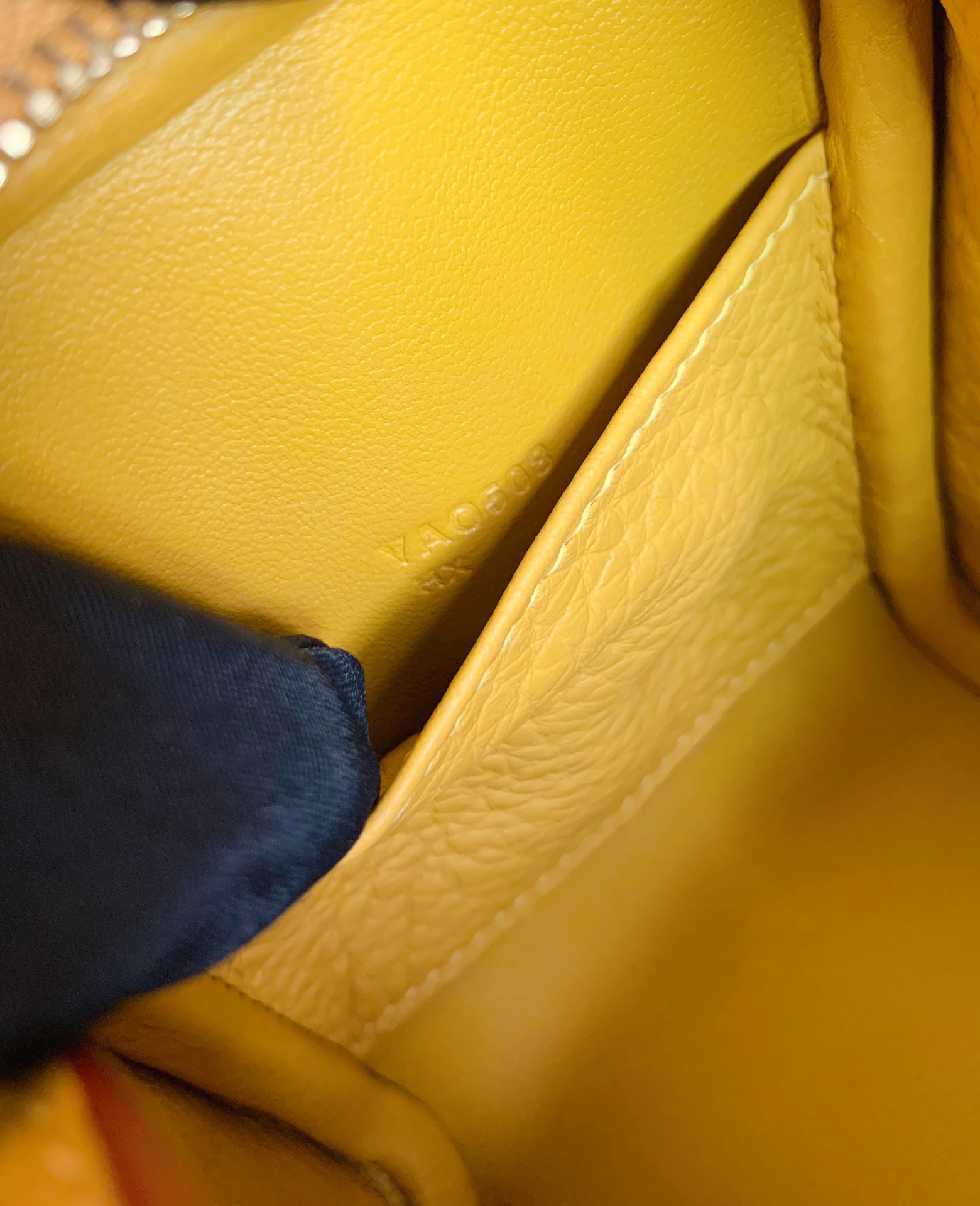 HM LD Mini Clemence 9D Jaune Amber 琥珀黄