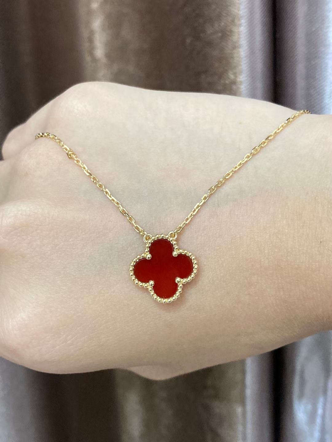 VAN CLEEF & ARPELS PURE ALHAMBRA medium necklace Red color