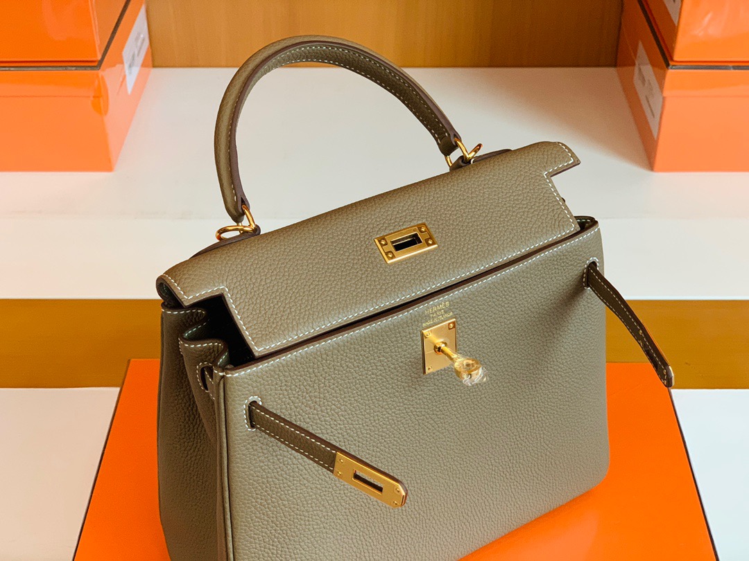 爱马仕凯莉包25价格 Britain HM KL 25cm Togo 18 Etoupe 大象灰 金扣