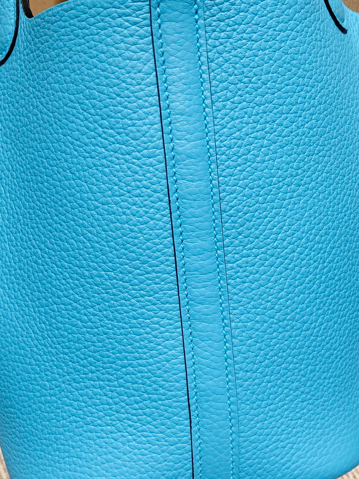 现货 Picotin Lock 18 水桶菜蓝子 P3 Bleu Du Nord  北方蓝 clemence大牛 超级松软舒适哈 漂亮~~ 蝴蝶结不能送 需另付费[调皮]