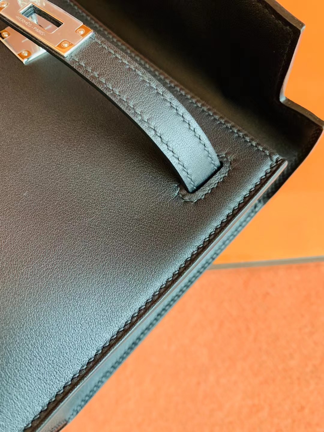 Dubai HM MiniKL Pochette Swift calfskin 89 Noir