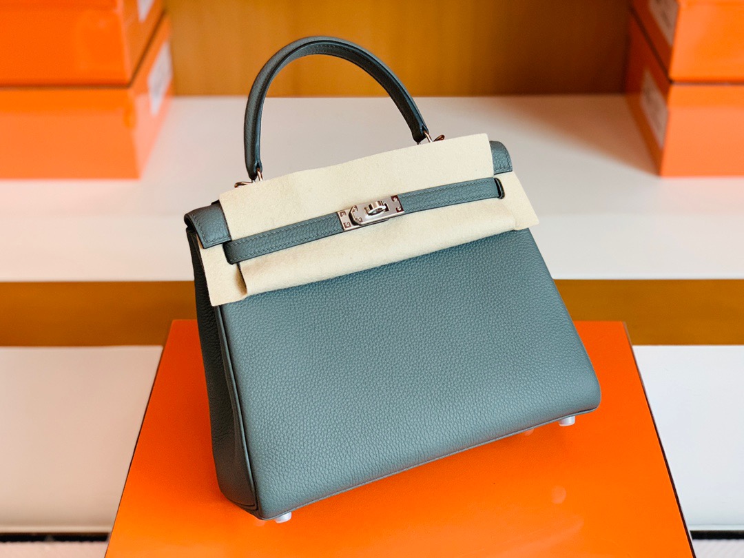 Japan KL 25cm 63杏仁绿 Vert Amande Togo皮 银扣