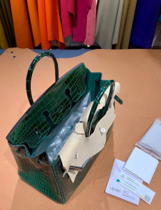 HM crocodile leather 100%法国原装正品鳄鱼皮 法国GC皮厂，野生湾鳄bk35 6Q翡翠绿 银扣