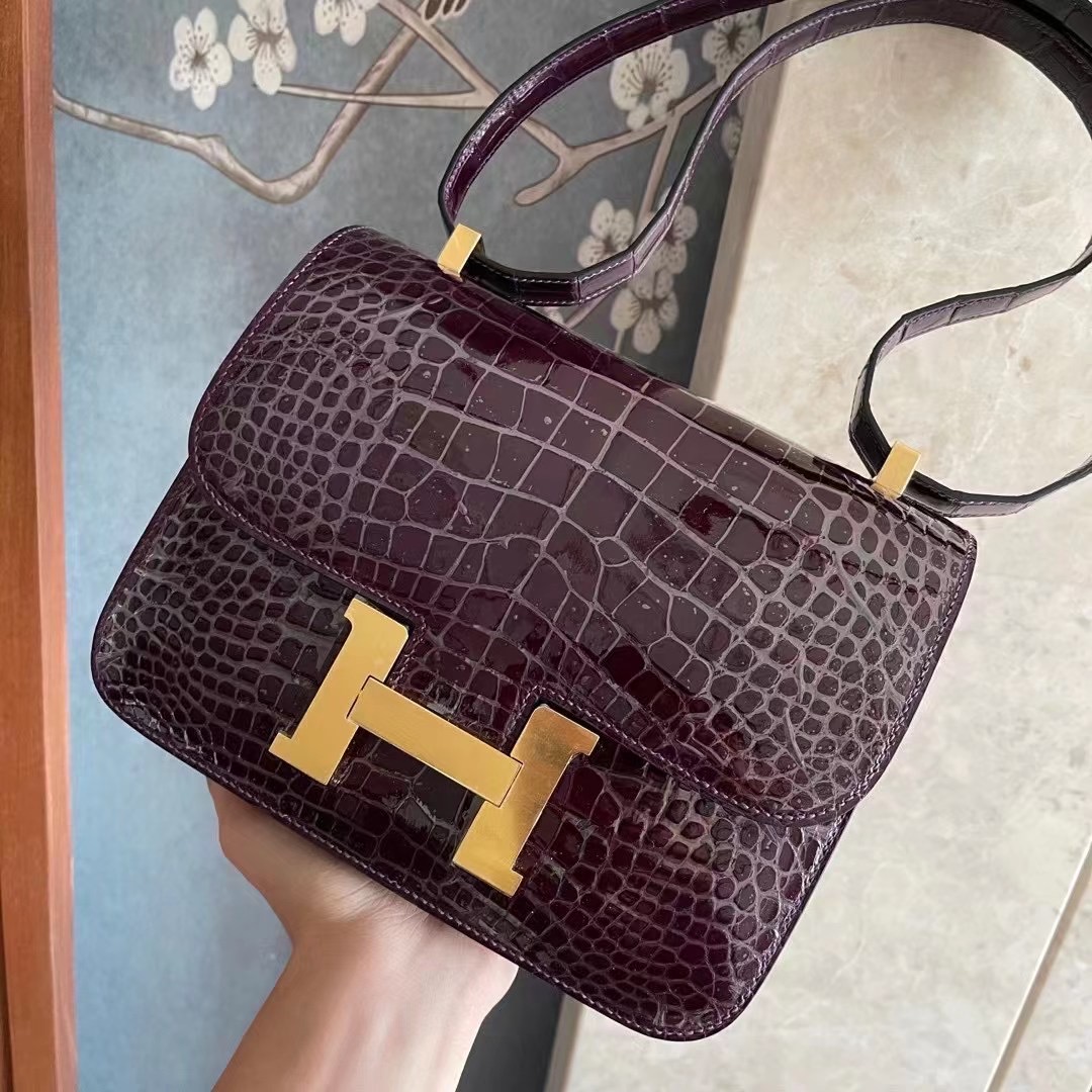 constance  24 美洲亮面鳄    3V 茄子紫  金
