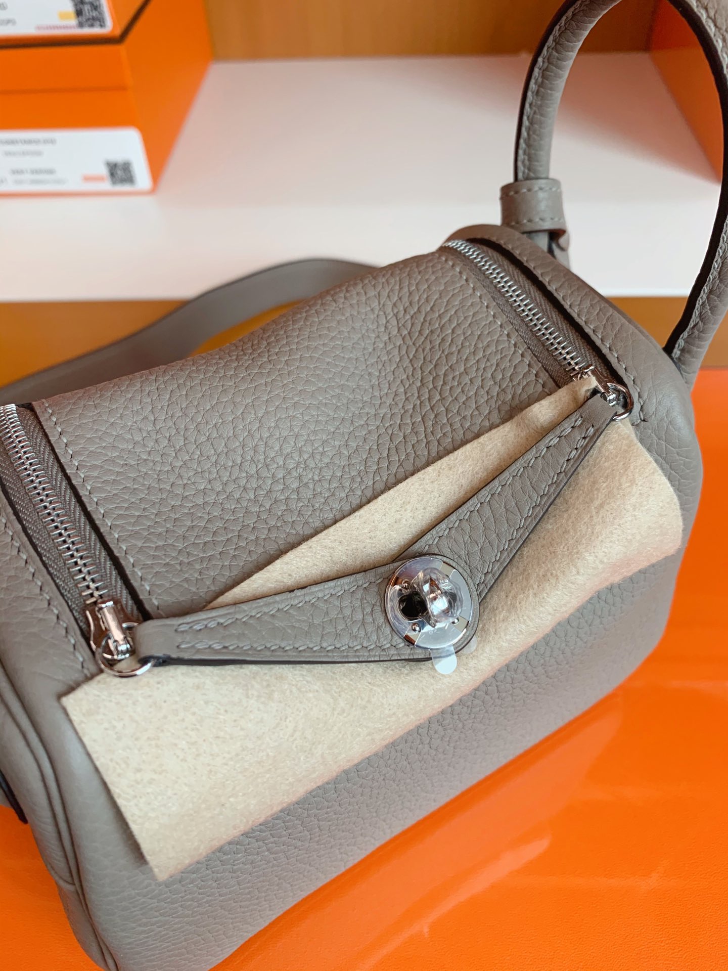 mini LD 20cm m8沥青灰 新斑鸠灰gris asphalte Togo皮 银扣出现货
