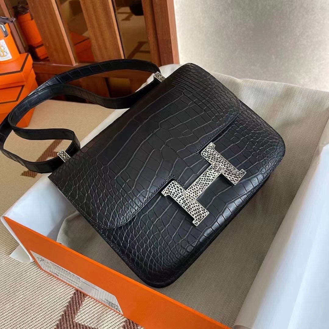 Dubai HM Constance 24cm 89 Noir Matte Alligator Crocodile 配蜥蜴扣