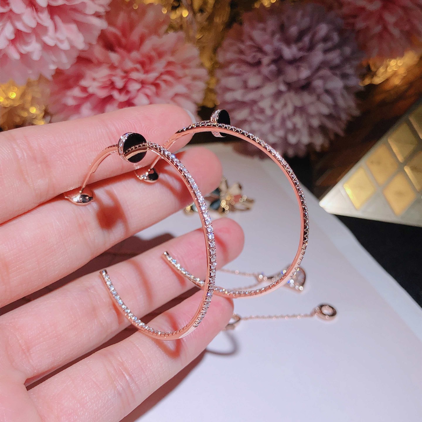 France Cartier 18k gold Juste Un Clou earrings with Diamond