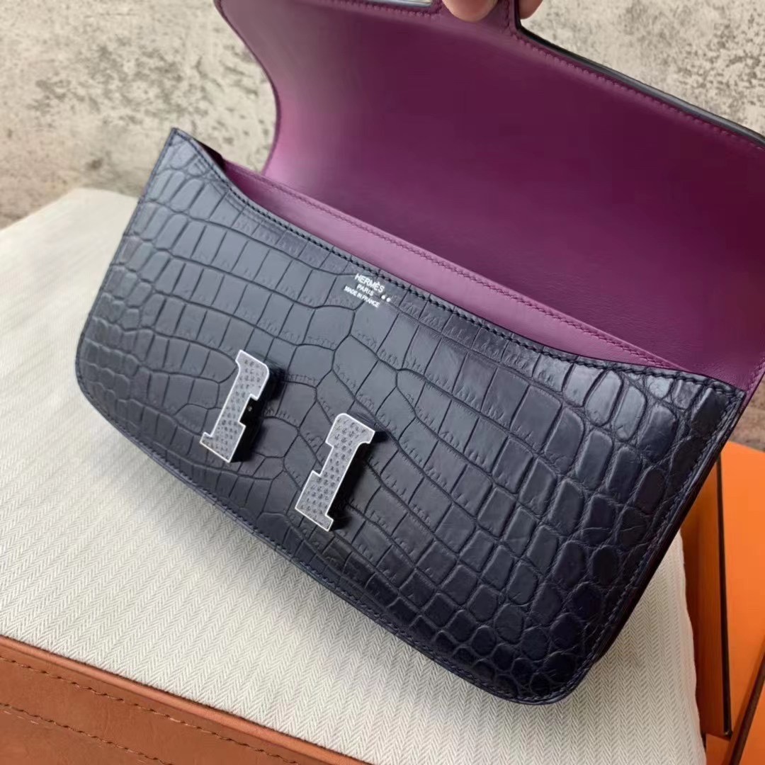 Constance  26 尼罗鳄  深海蓝内拼紫 Blue Marine / Noir , Nilo Crocodile