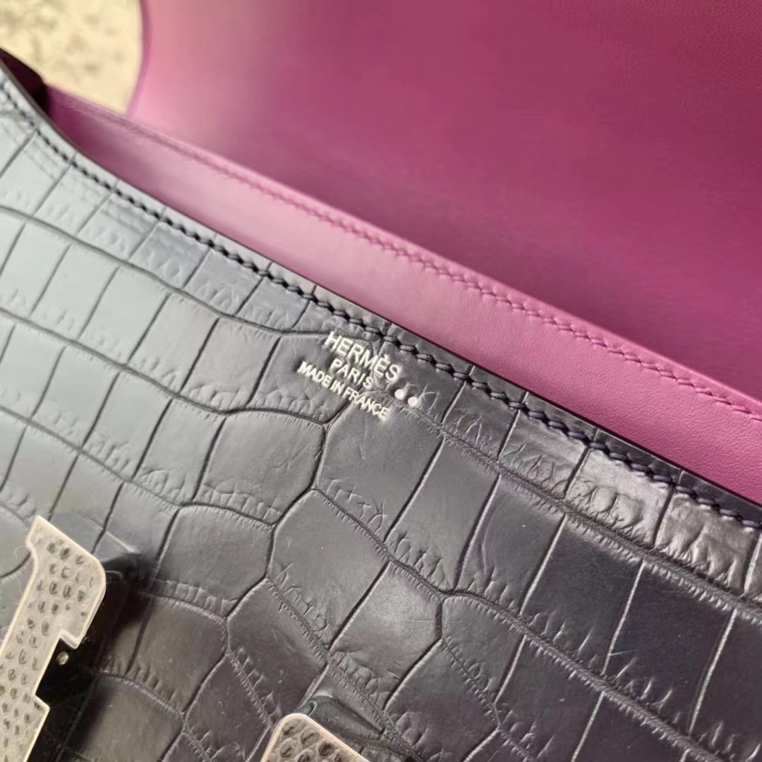 Constance  26 尼罗鳄  深海蓝内拼紫 Blue Marine / Noir , Nilo Crocodile