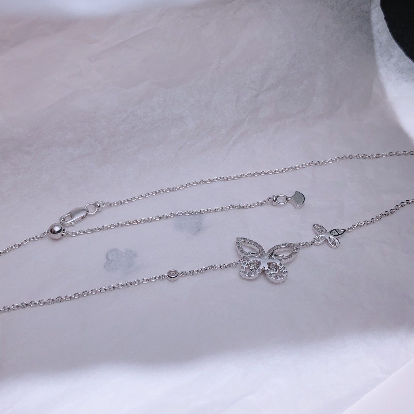 GRAFF Double Butterfly Silhouette Diamond Pendant