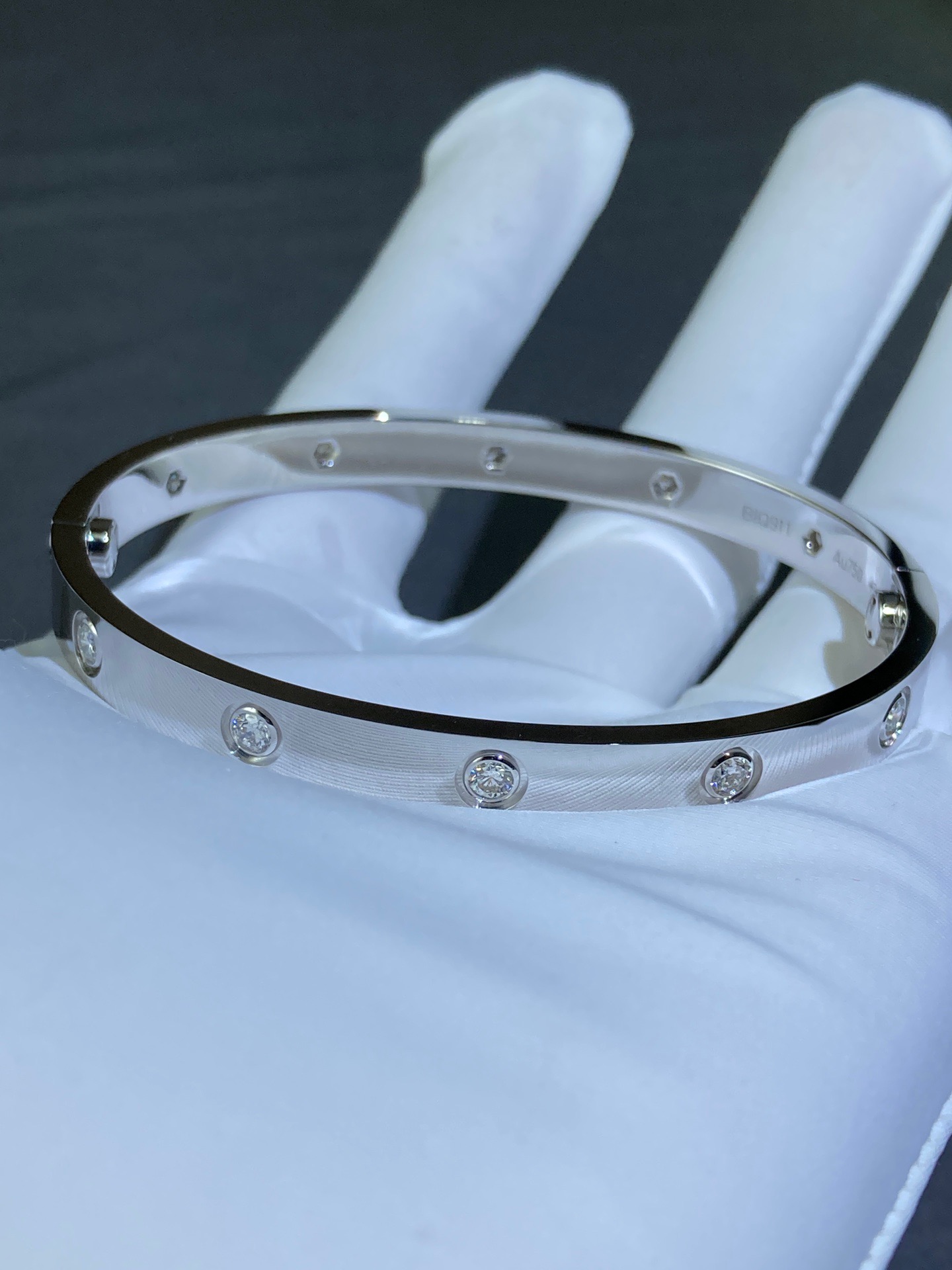LOVE BRACELET WHite Gold 10 DIAMONDS