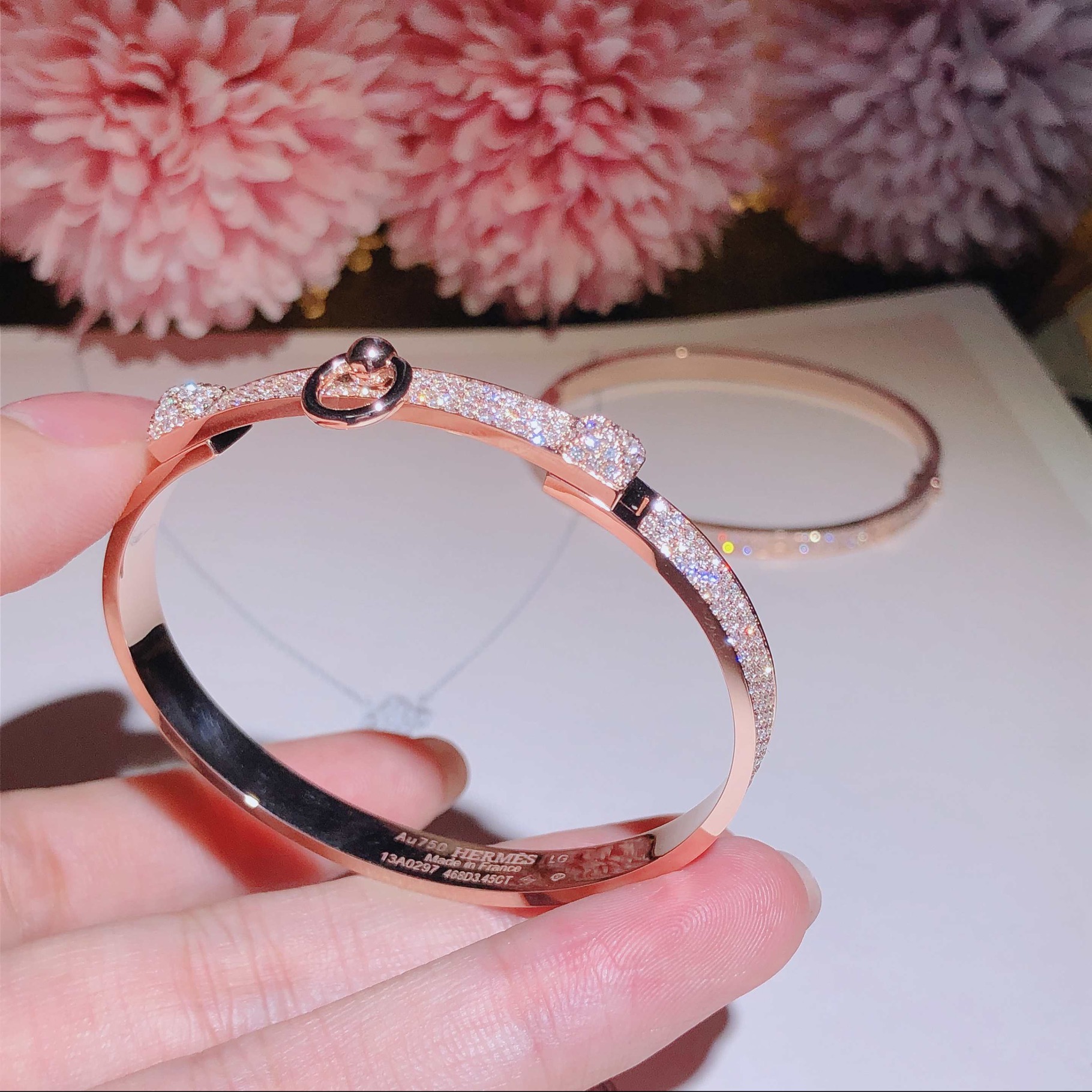 HM full diamond bracelet 18k gold with natural diamonds