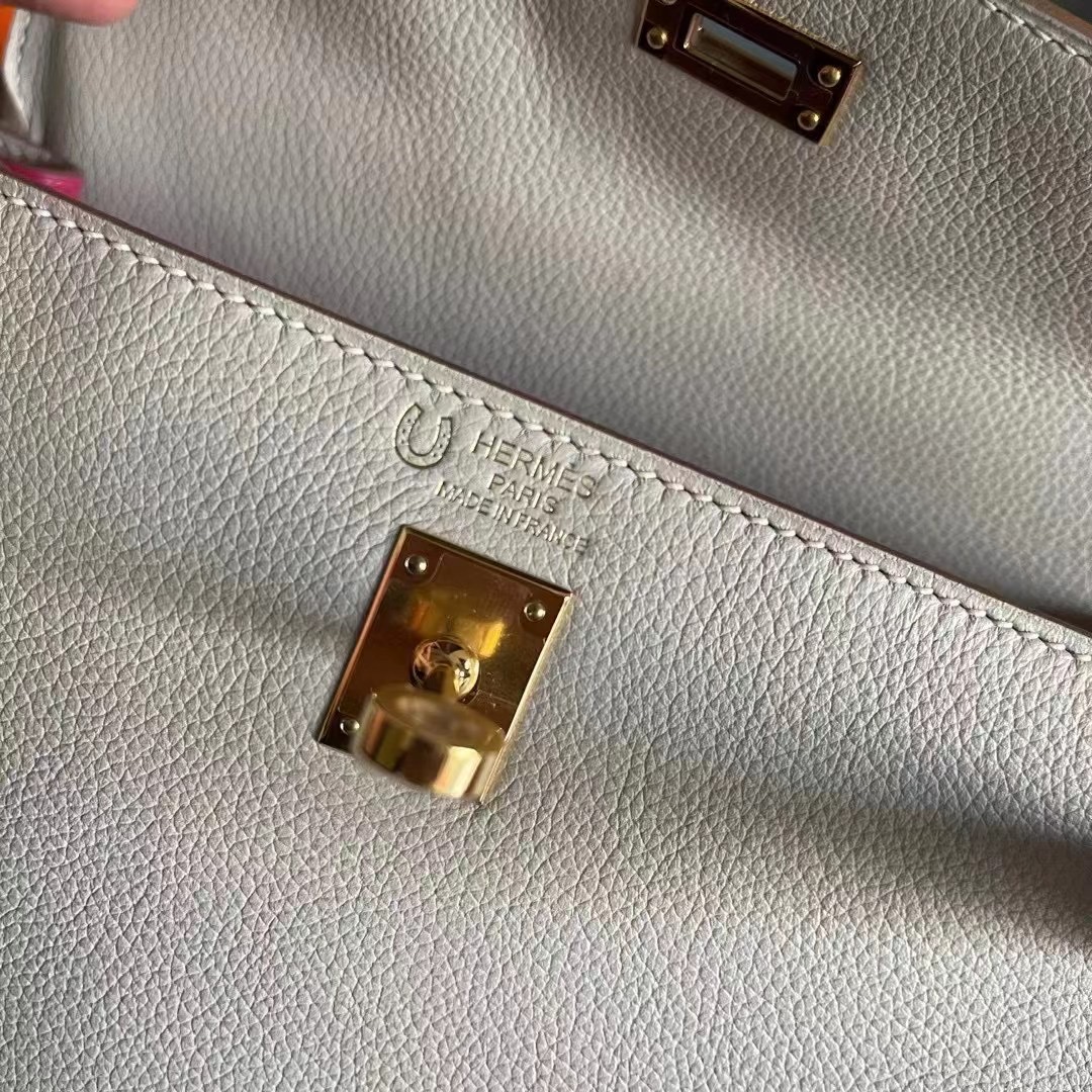 KL 25 evercolor leather pearl gray within the fight rose gold