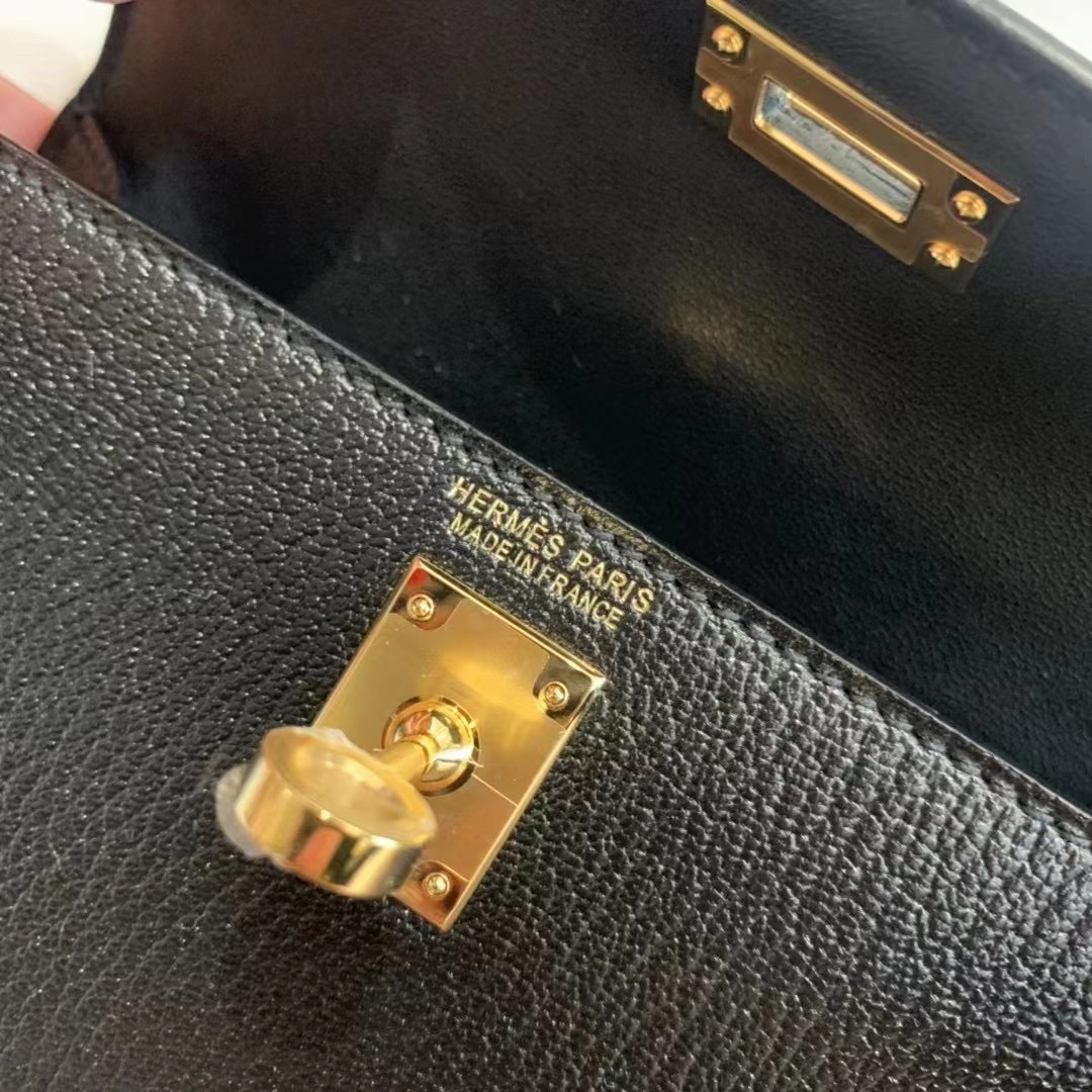 Dubai Expo HM New KL Mini Noir Color Leather Chevre