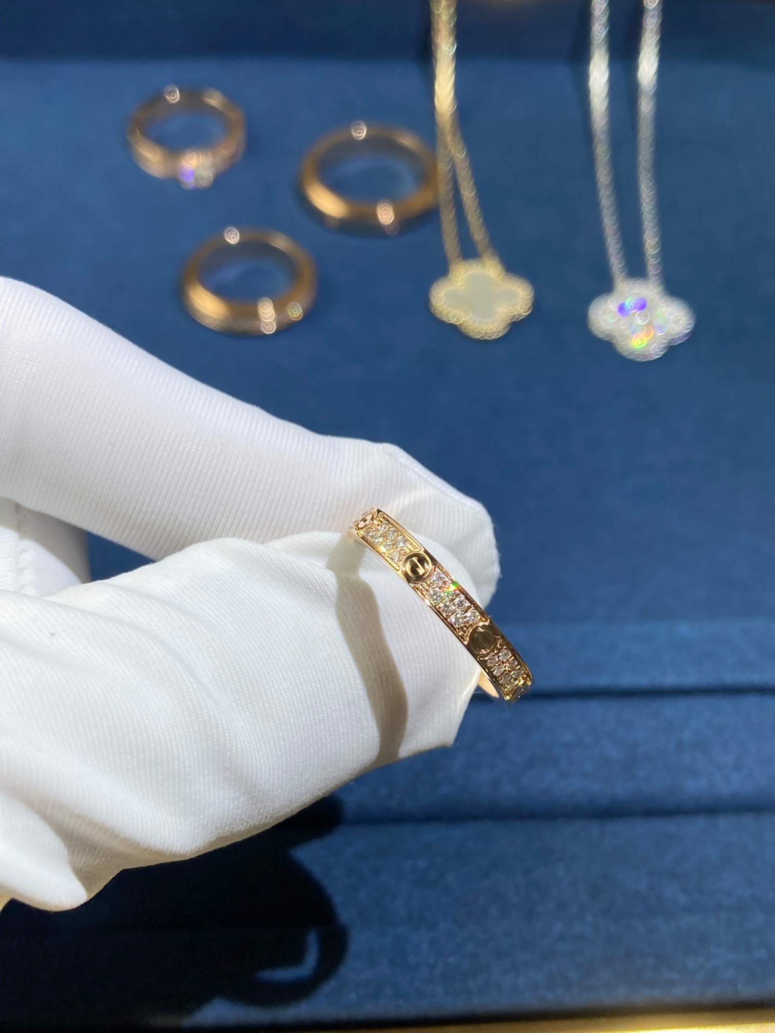 Love Ring Au750 18k Gold With Full Diamond
