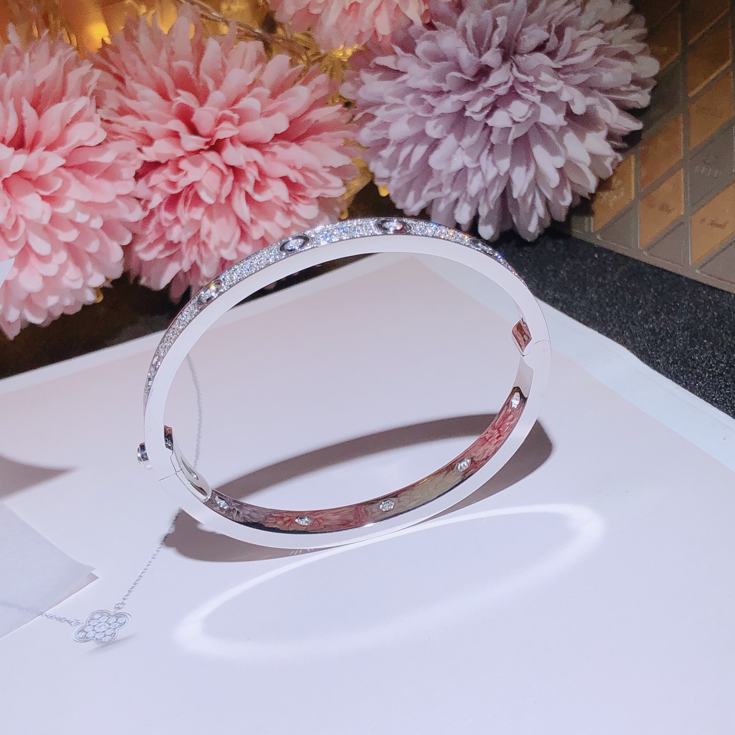 LOVE bracelet white gold 750 with full diamond