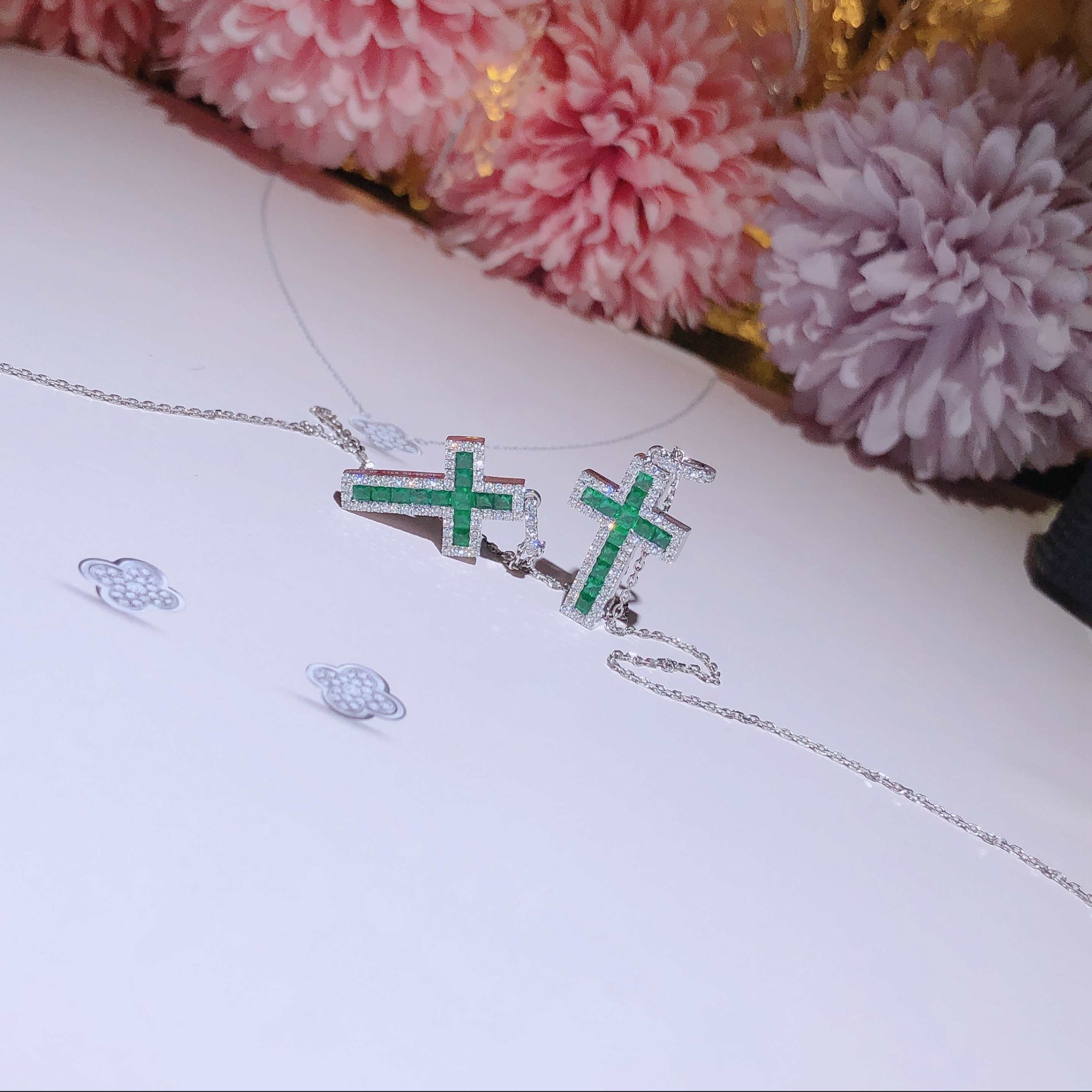 Kuwait Shop Emerald Necklace 18k White Gold Set with Natural Diamonds ➕ Emerald Gems-HaiLaBags Kuwait Shop Emerald Necklace 18k White Gold Set with Natural Diamonds ➕ Emerald Gems