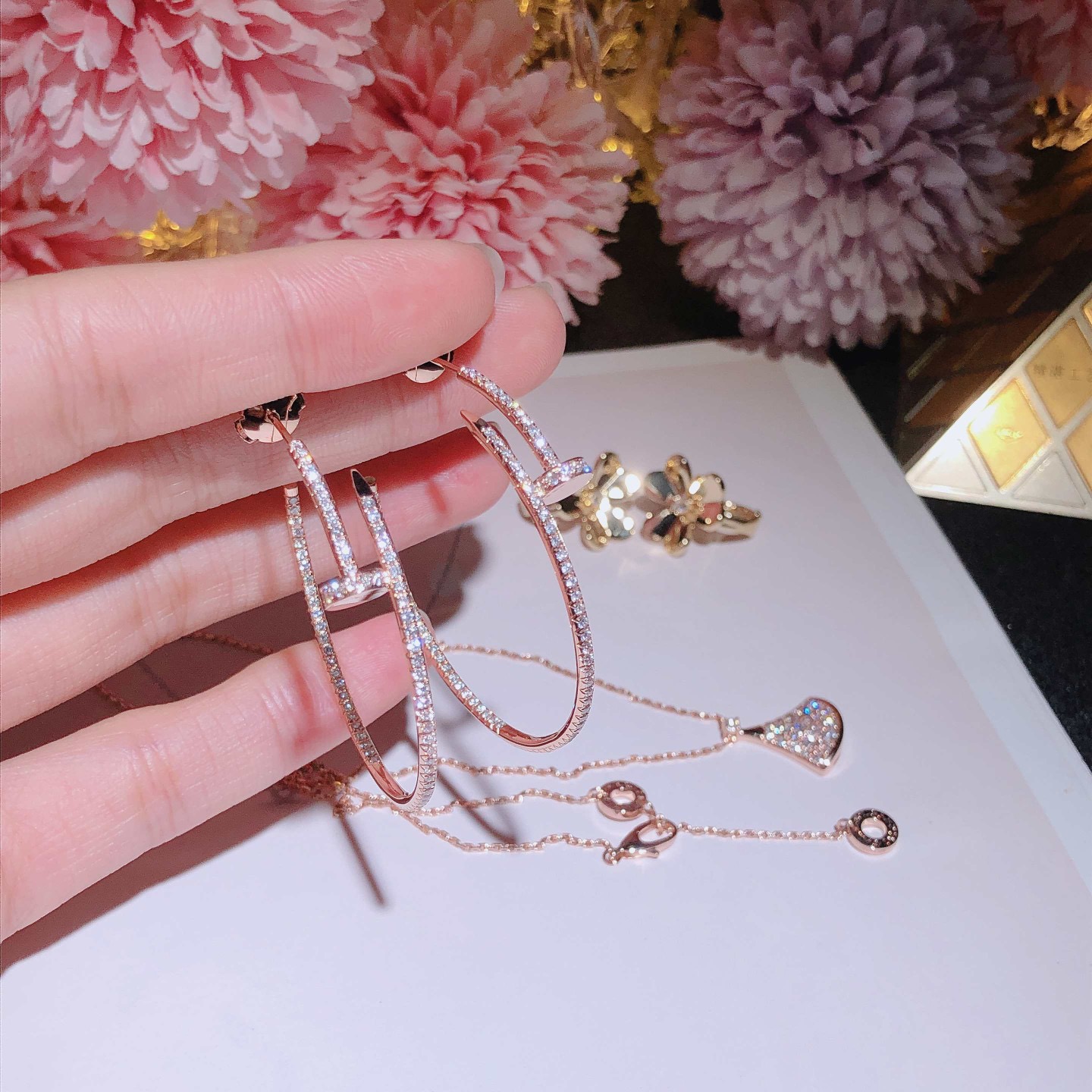 France Cartier 18k gold Juste Un Clou earrings with Diamond