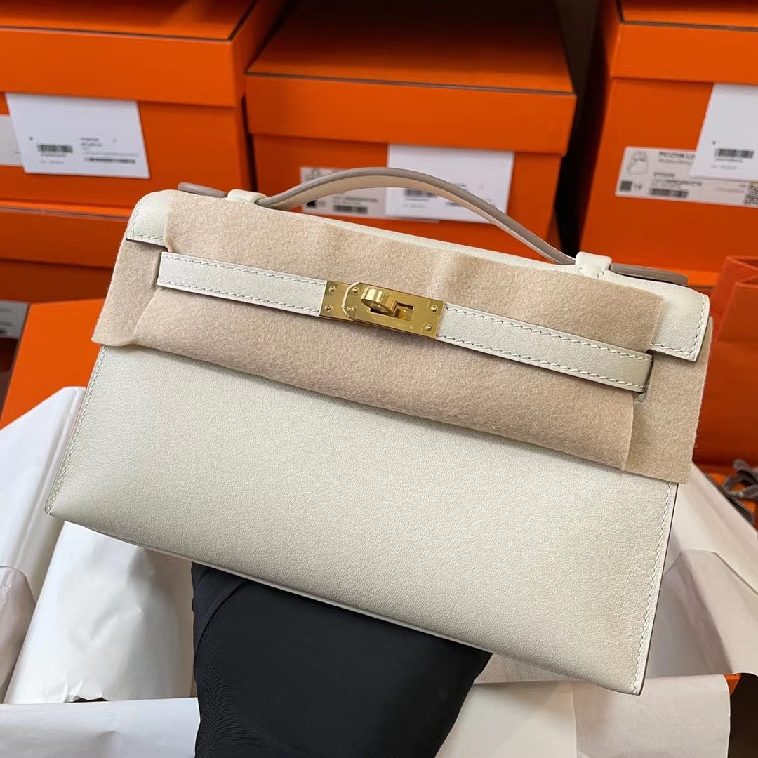 Kuwait HM KL pochette 22 Swift皮 Craie 10奶昔白 金扣