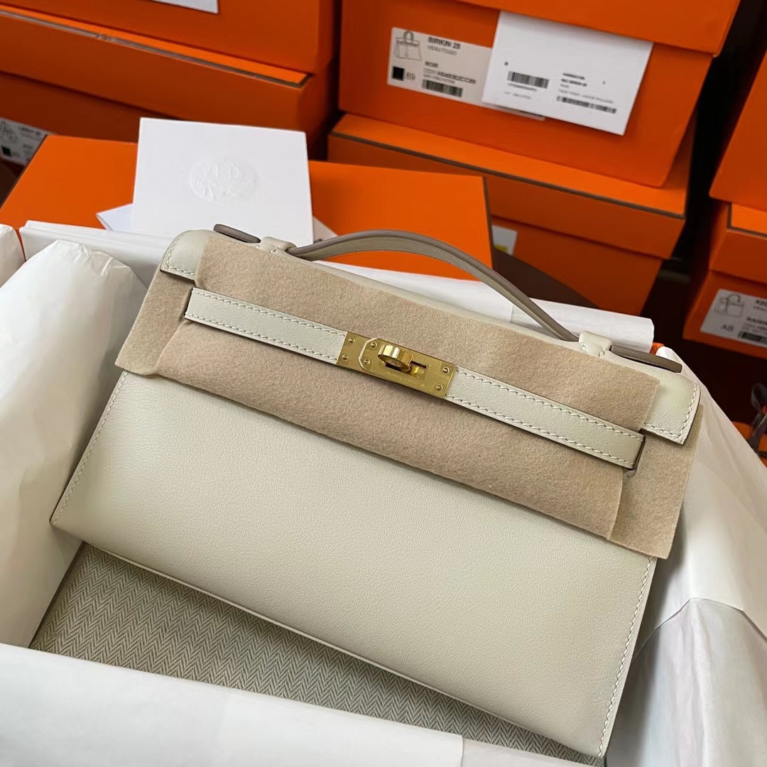 Kuwait HM KL pochette 22 Swift皮 Craie 10奶昔白 金扣
