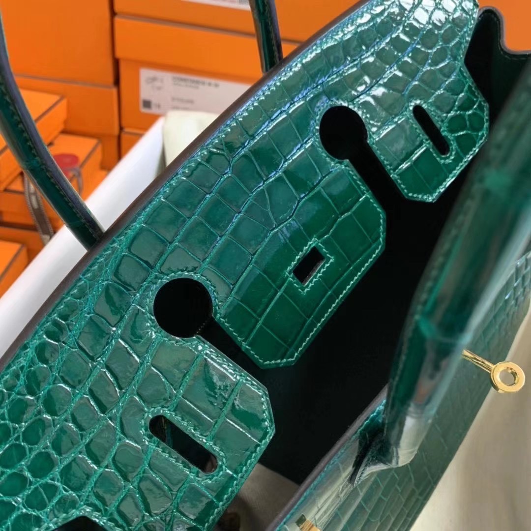 BK 30 Nile crocodile emerald green