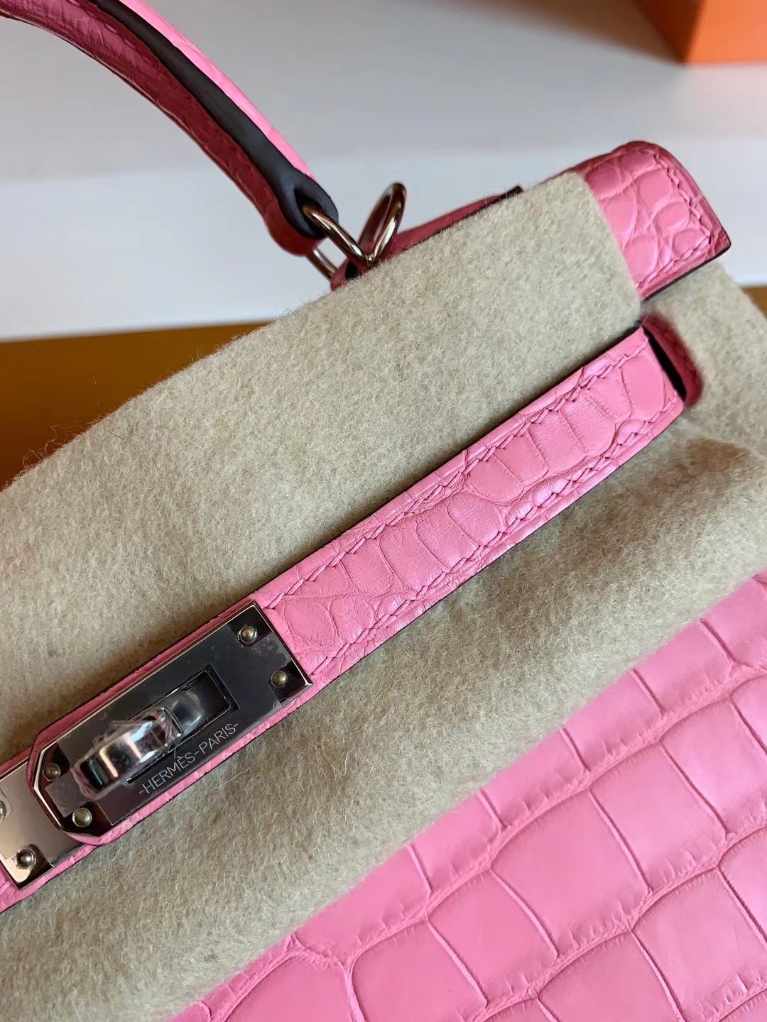 Saudi Arabia Dammam HM KL 25 Crocodile, KL Pochette lizard 5P Pink 樱花粉