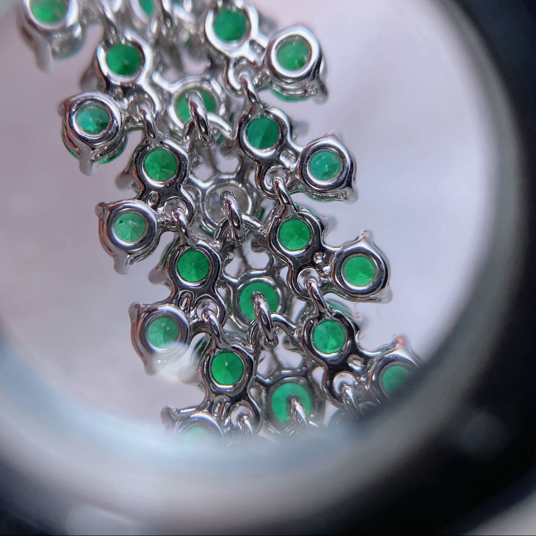 Kuwait Shop Emerald Bracelet 18k White Gold Set with Natural Diamonds ➕ Emerald Gems