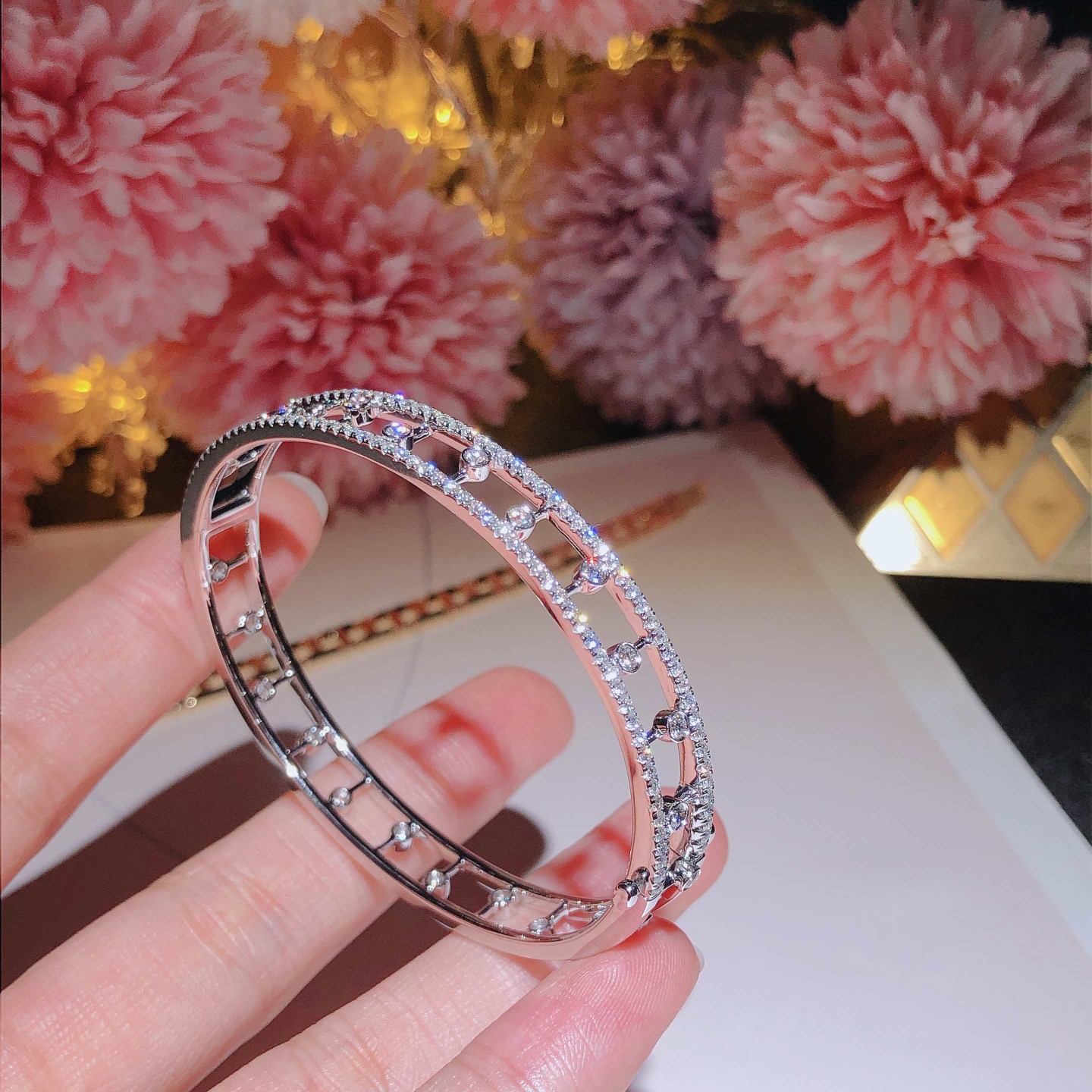 Dewdrop 白金钻石手镯 Diamond Bracelet