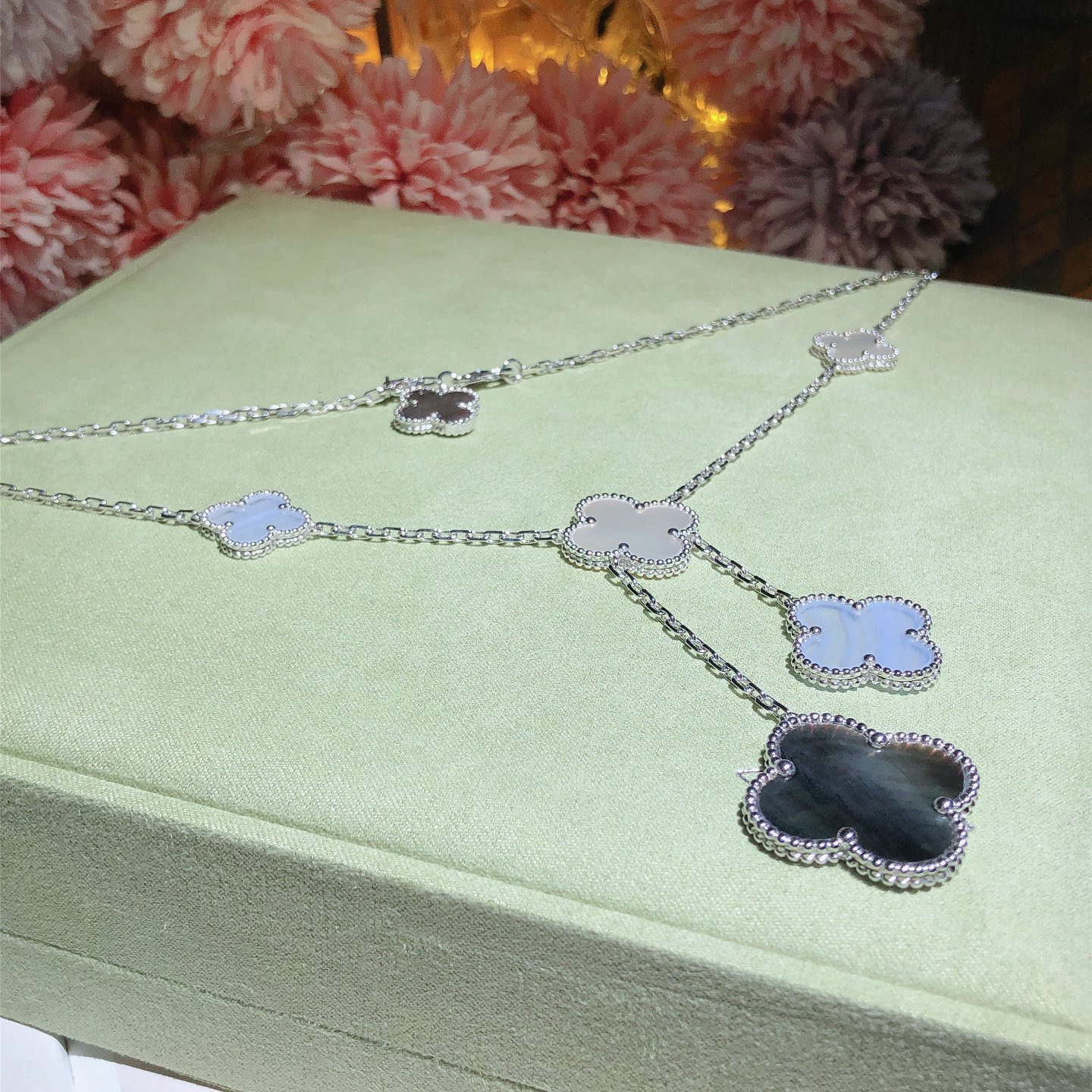 Magic Alhambra necklace, 6 motifs White gold, Mother-of-pearl, Onyx
