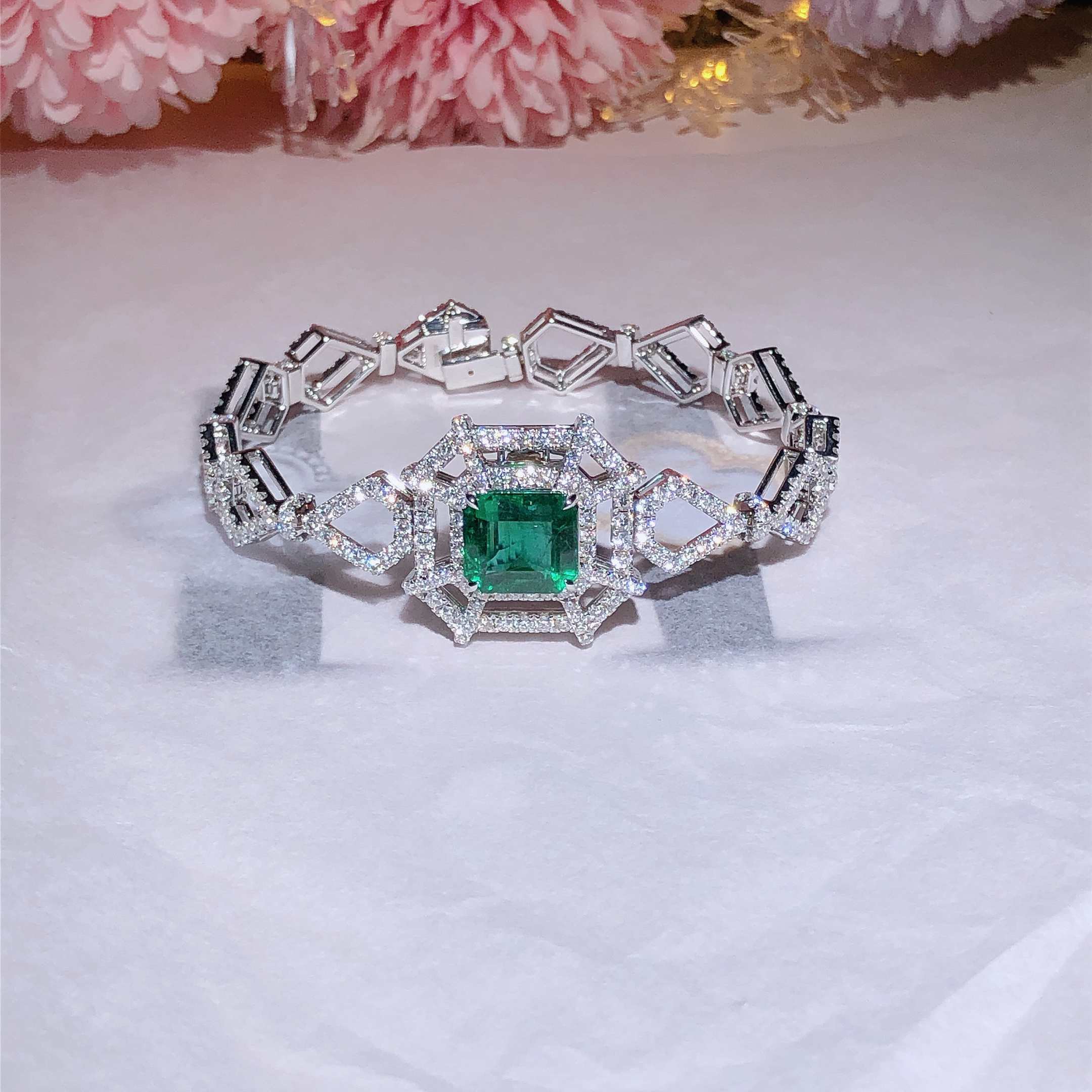 Canada Emerald Bracelet 18k Gold Set with Natural Diamonds + Emeralds