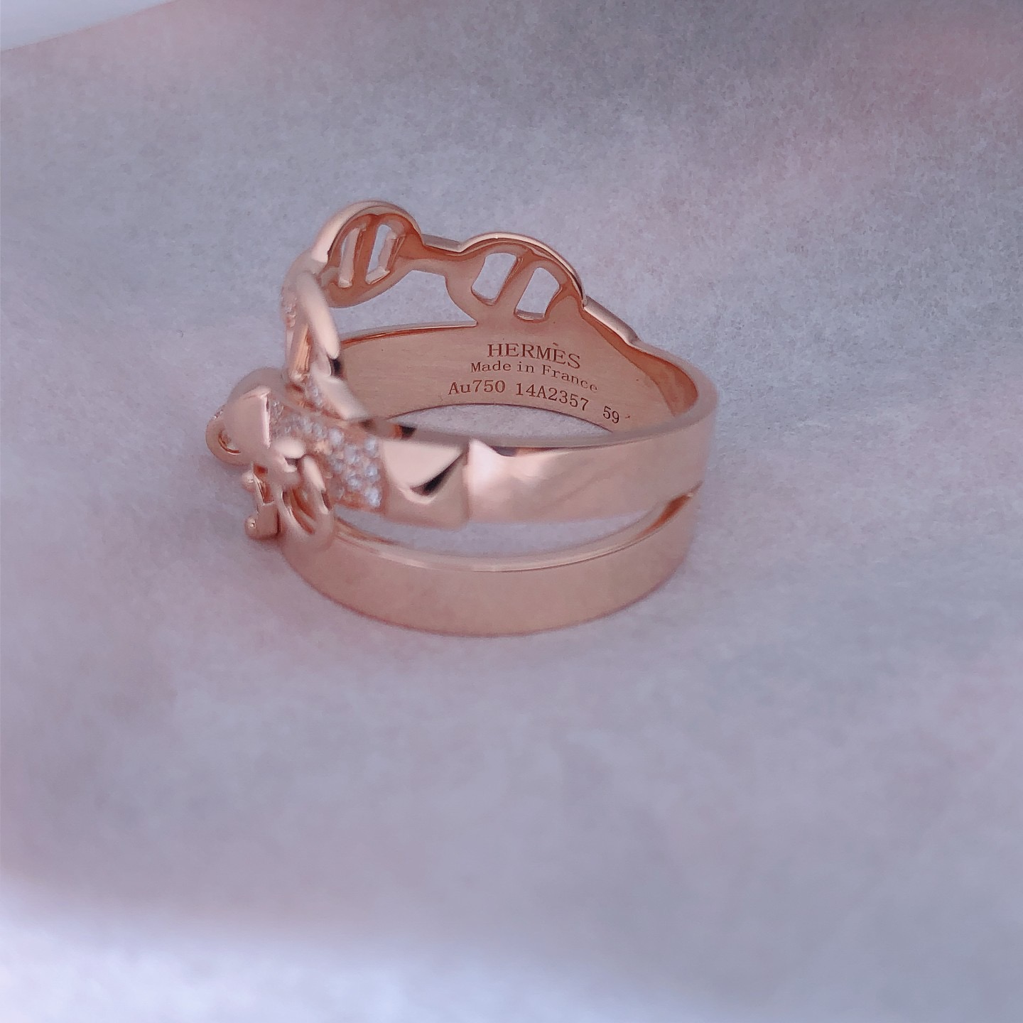 HM Rings 18k Gold with Diamond