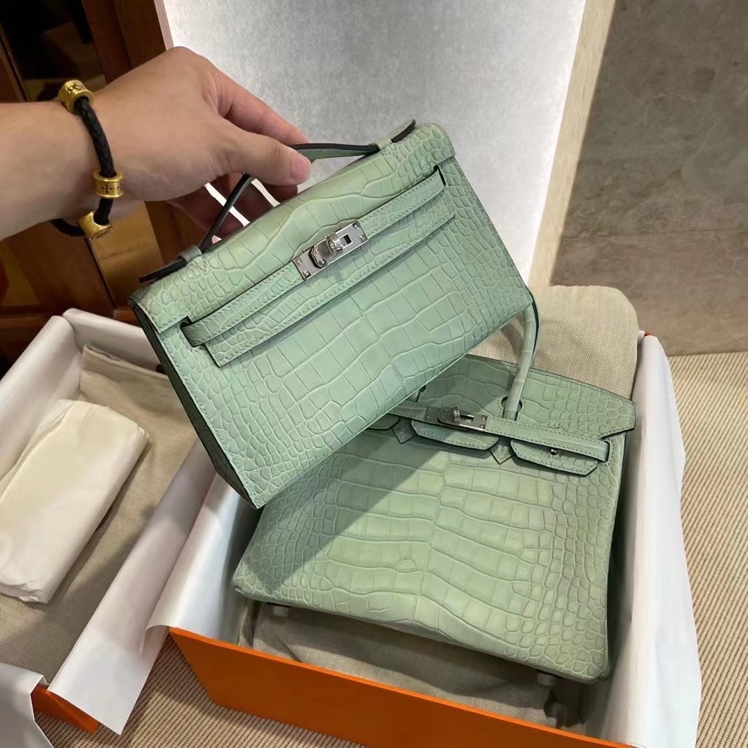 KL pochette  雾面美洲鳄  6U薄荷绿 银