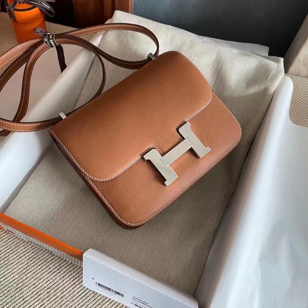 Canada HM Constance 18 Evercolor calfskin CK37 gold 金棕色