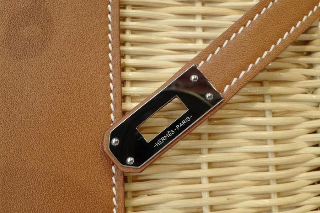 VIP一级品 hm minikl picnic野餐包 金棕 这是继承mini2代的经典著作 上身简直美爆到极致
