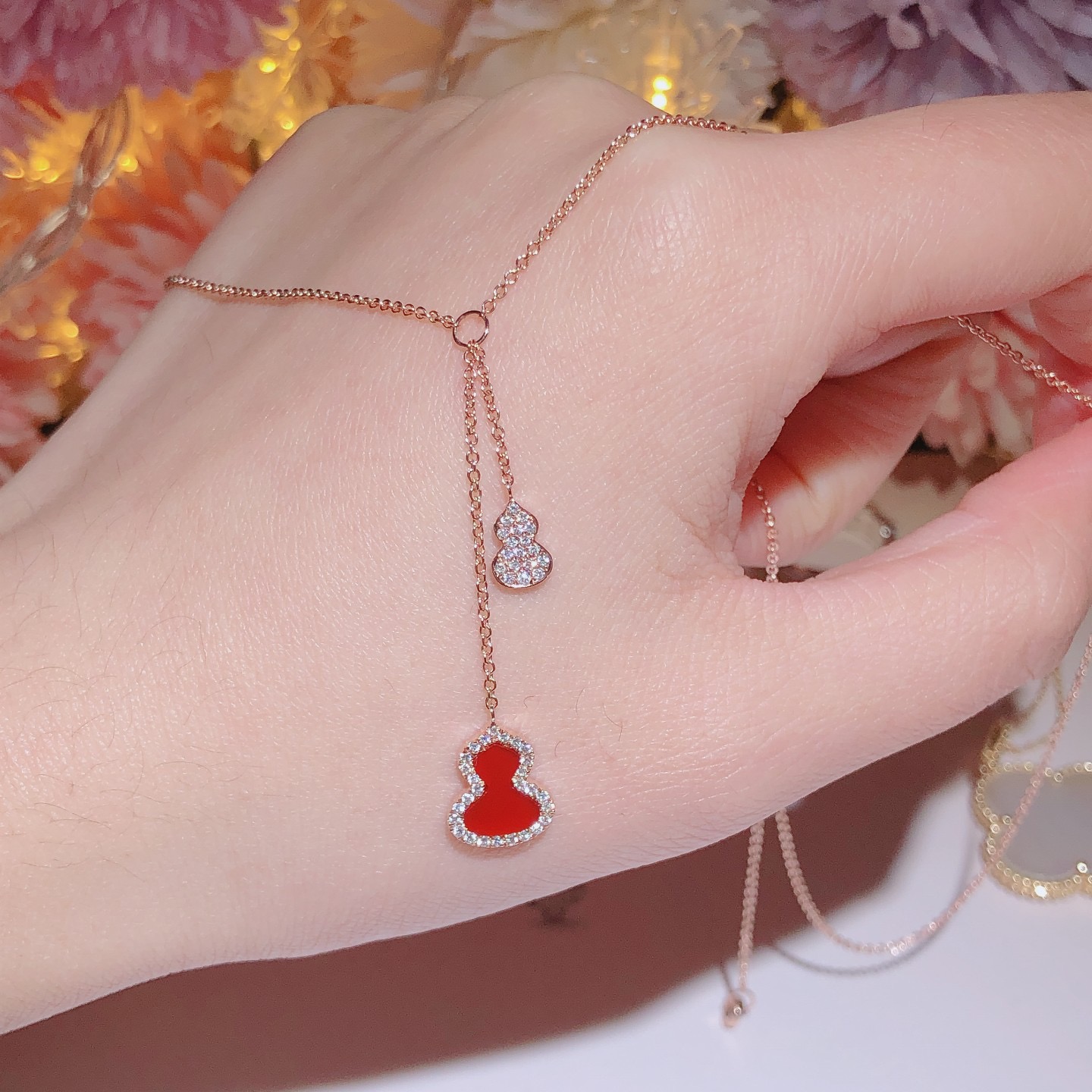 Qeelin Necklace 18k Gold 红玉髓葫芦项链 红玉髓镶嵌天然钻石 喜欢的来订。
