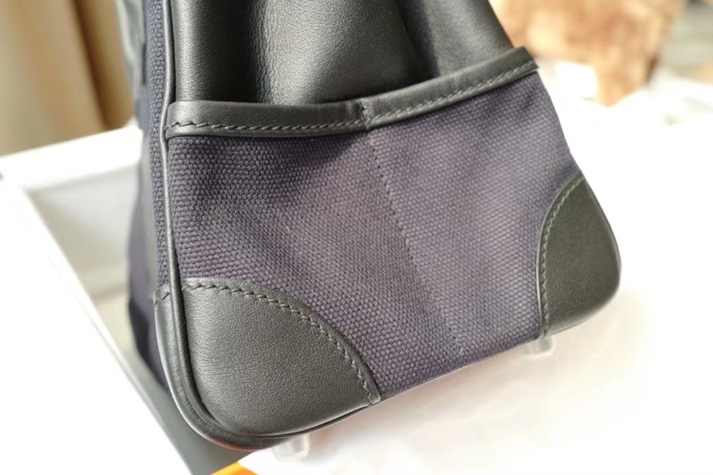 VIP一级品 BK 25cm cargo 布包 黑色/银扣 手工缝制