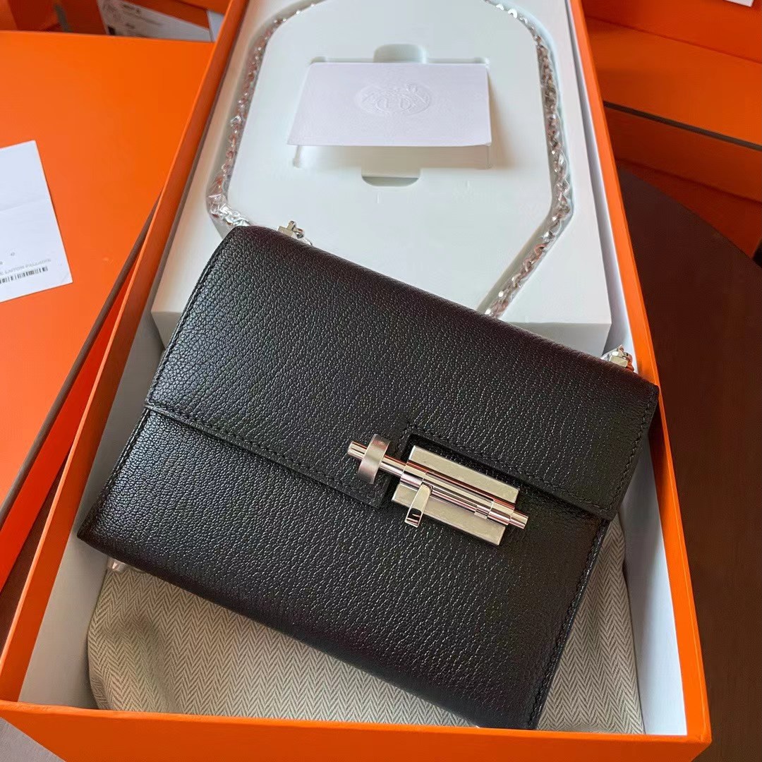Viet Nam Ha Noi HM 现货VR mini 17cm Chèvre 山羊皮 89黑色 银扣