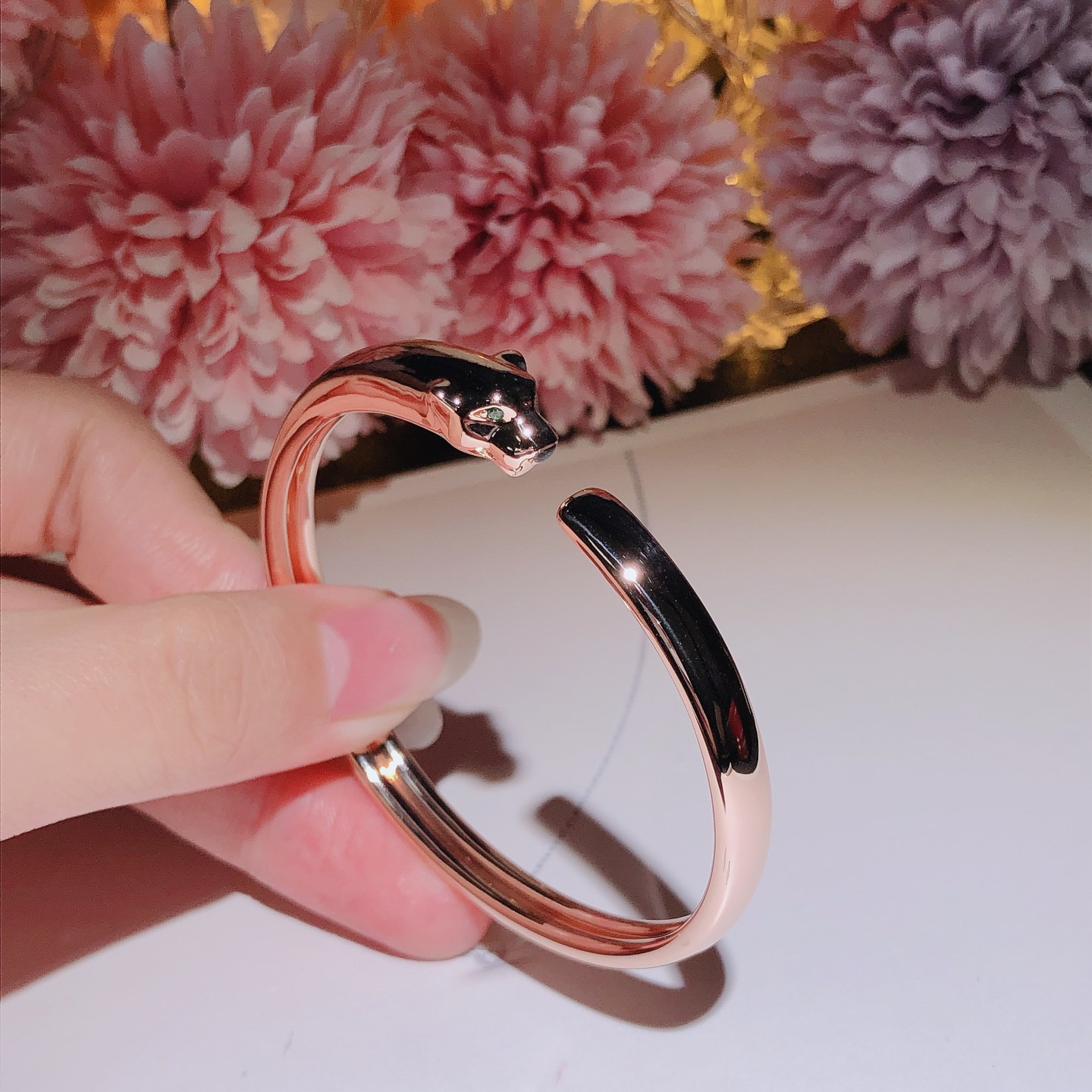 Bracelet 光金豹子手镯 18k金 喜欢的来订。