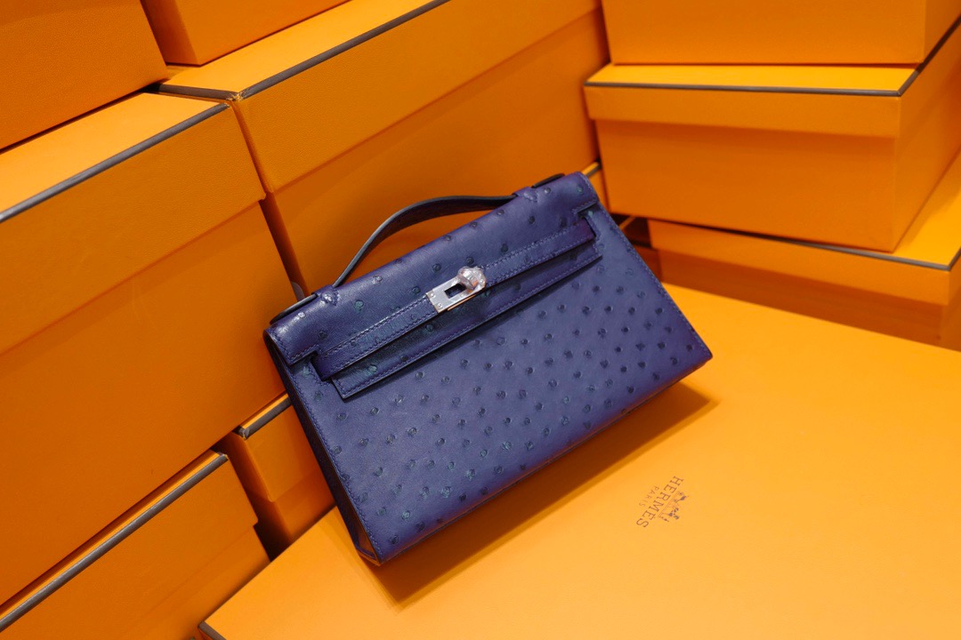 Hong Kong HM KL Pochette Ostrich S4 Deep Blue
